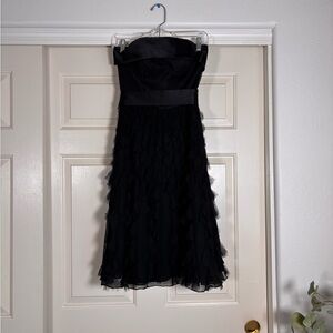‼️SOLD White House Black House Black Strapless Dress w/Ruffles & Bow Detailing